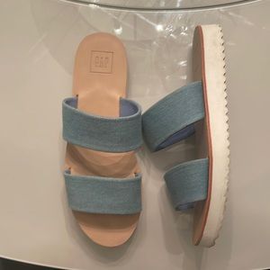 Gently Worn Gap Size 9 Denim Platform Slides